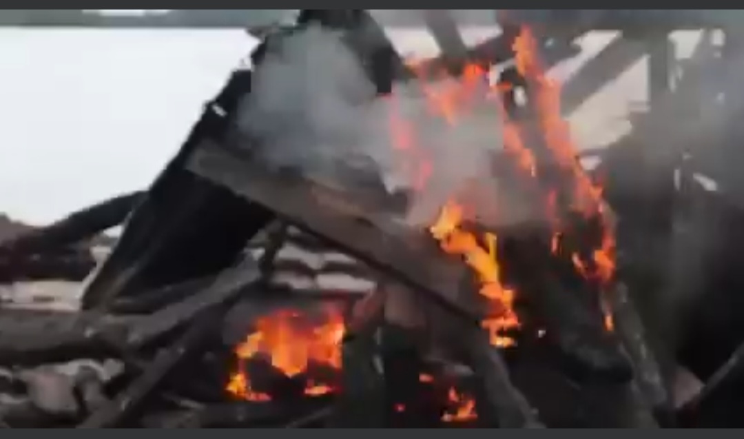 FIRE OUTBREAK: Over 8 people roasted, others rendered homeless in Oru-Amaboko community, Rivers state