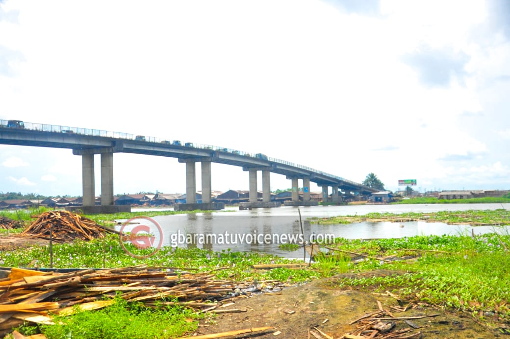 A view of the Niger Delta through the Lens – Pictures of Udu Bridge built in 1976