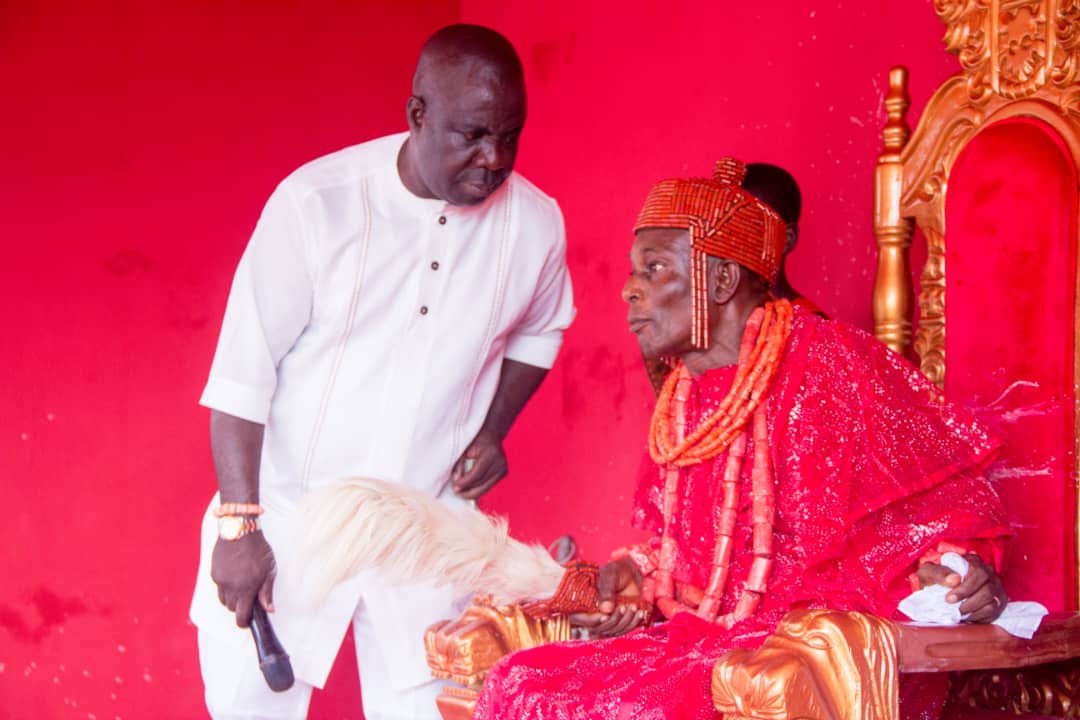 Jubilation as Isaba kingdom crowns Theophilus Isegbele as new Pere